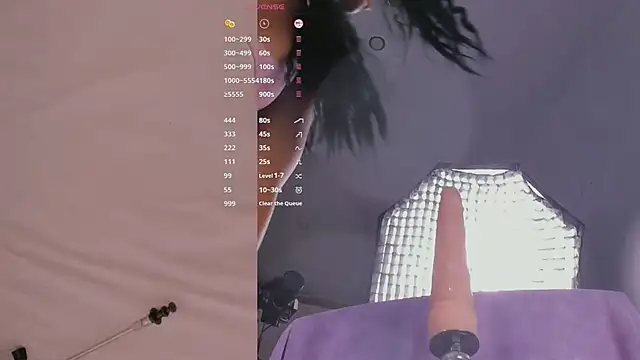Dakota Blare online show from June 13, 3:42 pm