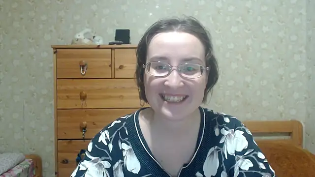 Smart Rose online show from March 17, 8:35 pm