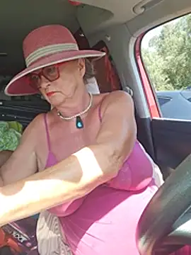 MucMilf59 online show from July 6, 3:03 pm