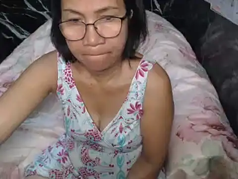 ASIANDOLLY4U online show from February 17, 11:26 pm