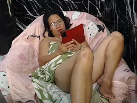 ASIANDOLLY4U online show from July 31, 11:28 pm