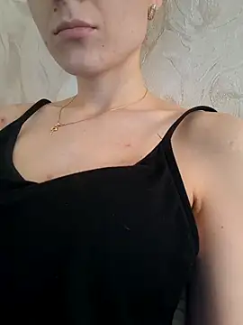 Snapshot of Bantjuli666 chatting on October 9, 6:28 am Bantjuli666 online show from October 9, 6:28 am