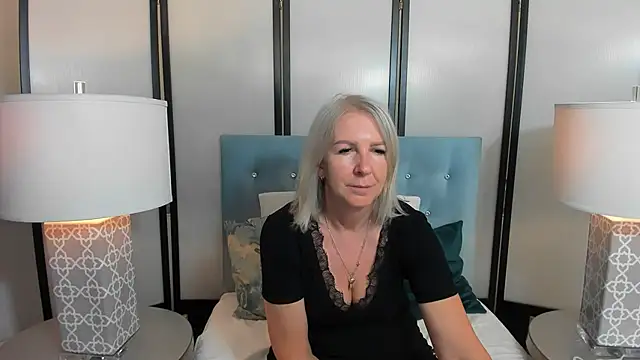 EricaTop online show from June 30, 8:30 pm