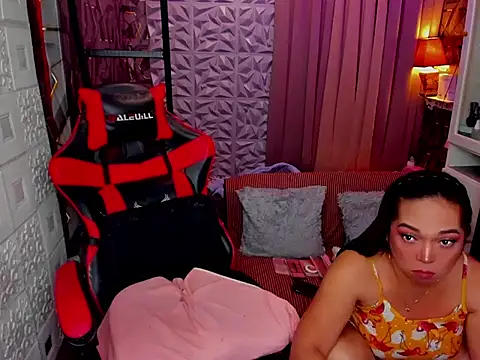 tssexylover online show from December 5, 4:19 pm