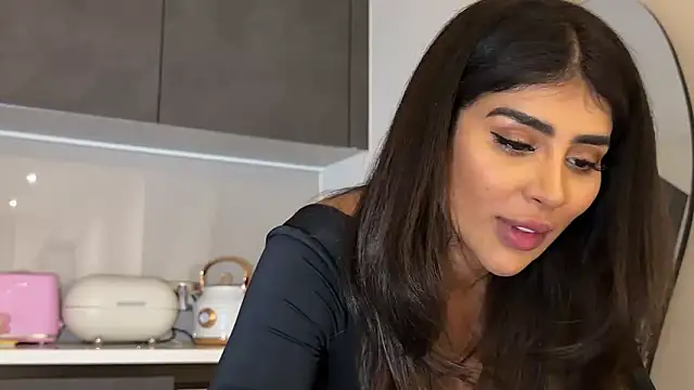 ArabicBarbie online show from January 18, 11:01 pm