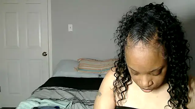 Sexymona1218 online show from November 26, 8:26 am