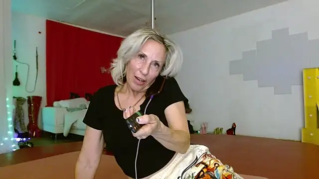 Sweet-Ginger online show from March 6, 11:33 pm