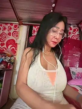 sweetieme online show from June 30, 2:22 am