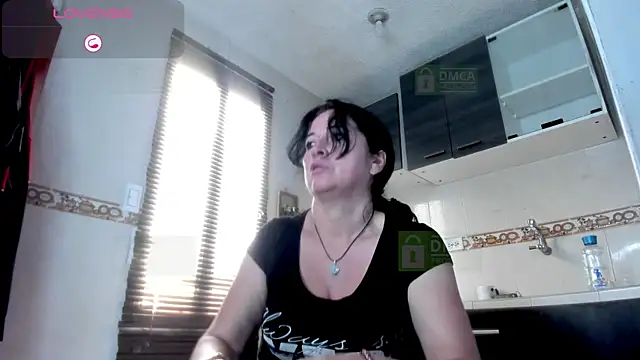 LADY HELLEN online show from April 29, 6:35 pm