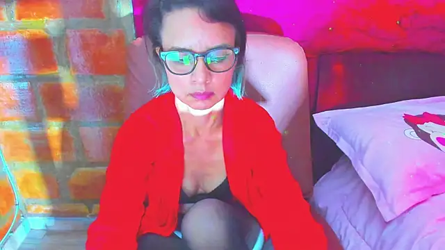 BrianaGarner online show from July 10, 2:23 am
