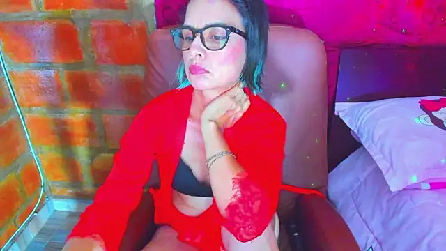 BrianaGarner online show from July 9, 2:14 am