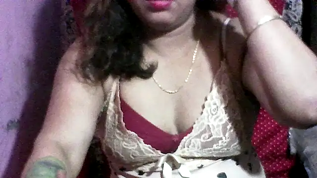 Snapshot of koyel90 chatting on September 13, 6:27 pm koyel90 online show from September 13, 6:27 pm