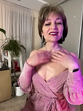 Melljoy online show from February 3, 4:45 pm