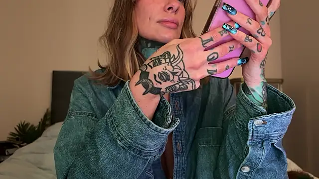 airgeadx online show from February 20, 1:26 am