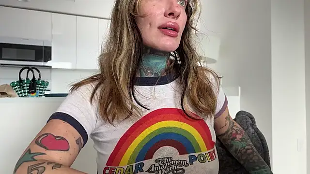 airgeadx online show from June 25, 2:51 pm