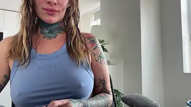 airgeadx online show from July 21, 8:20 pm