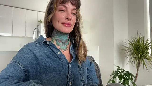 airgeadx online show from July 5, 4:45 pm