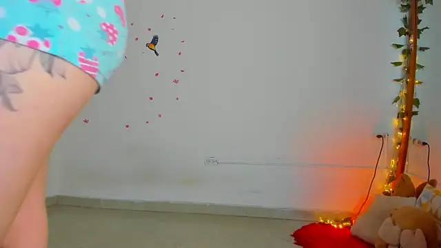 Susan Foxx online show from February 21, 7:14 pm