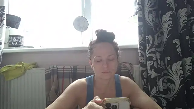 LindaStarS online show from February 27, 6:46 am