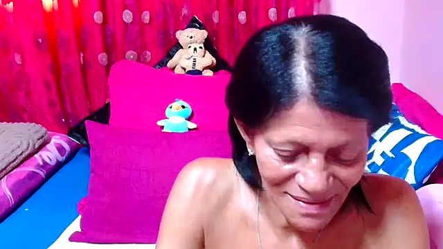 Snapshot of SLUTTYROXY chatting on September 15, 5:16 am SLUTTYROXY online show from September 15, 5:16 am