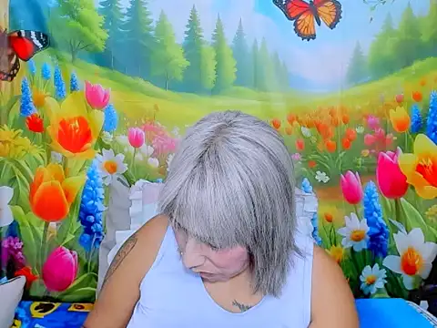 indianroxy online show from June 13, 5:43 pm