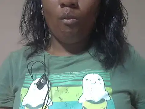 cutybigass online show from June 15, 6:41 pm