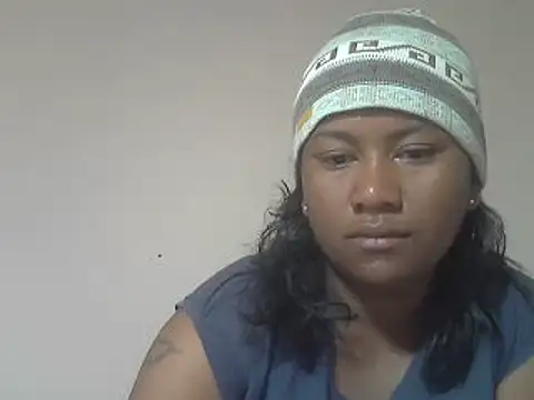 cutybigass online show from June 12, 3:25 am