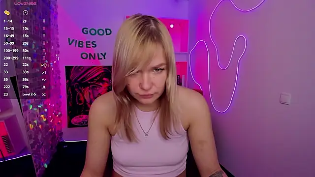 BellaDreamy online show from February 25, 8:57 am