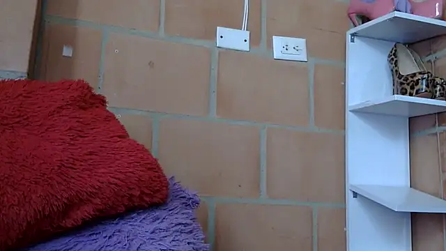 pamelasophia19 online show from March 11, 10:12 pm