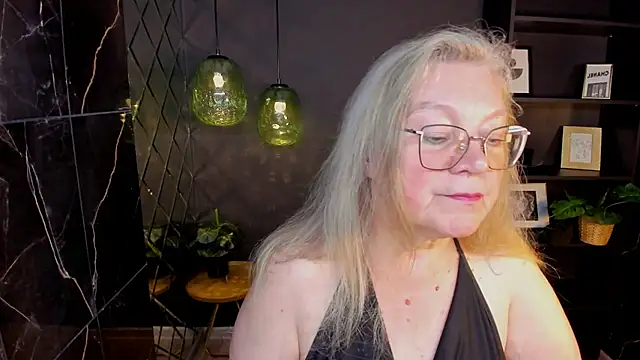 NataliMellow online show from July 22, 1:34 pm
