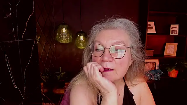 NataliMellow online show from June 17, 1:34 pm