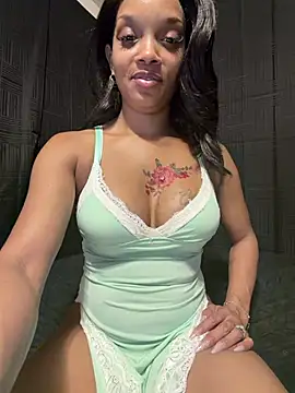 Rakiyahcharms online show from July 11, 2:11 am