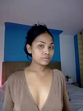 naya86 online show from July 6, 2:44 pm