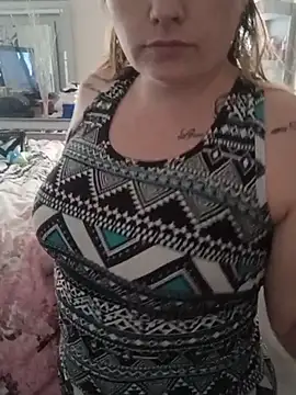 babygirl0777 online show from July 14, 10:36 pm