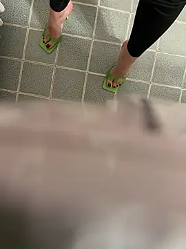 Wet-Pussycat online show from March 4, 5:30 pm