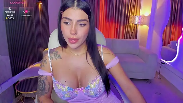 Sarah Stone  online show from April 29, 8:14 pm