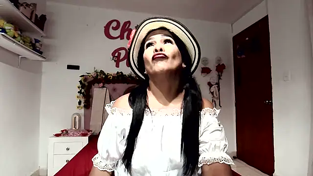 pink chicaxxx online show from August 9, 7:06 pm
