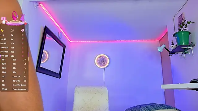 fantastic couple mens online show from October 23, 7:47 am