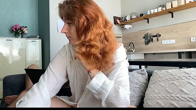 mariyafoxxx online show from June 15, 6:24 am
