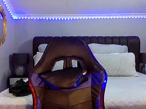 BOOTYBANGER24xx online show from November 6, 1:55 am