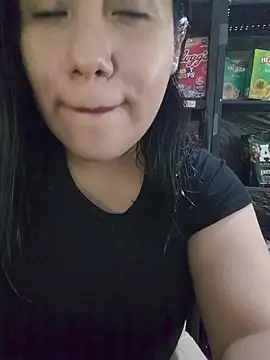 Kalani Engel online show from May 30, 4:54 am