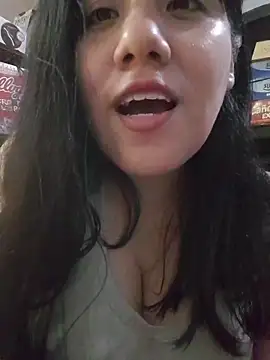 Kalani Engel online show from May 8, 5:21 am