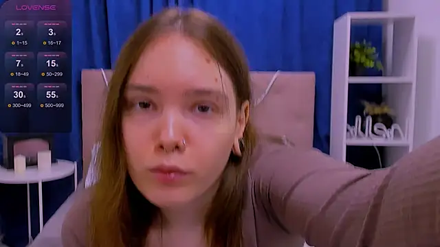 Janie JJ Curvie online show from March 5, 1:34 am