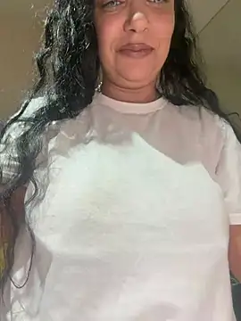 PichyPrettyPussy online show from February 2, 3:22 pm