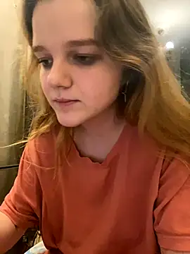 -MimmiLissa- online show from November 8, 5:40 pm