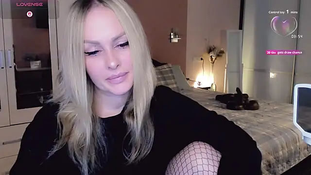 Libby Nora online show from November 3, 11:36 am