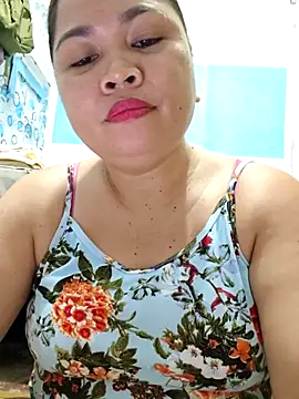 XXLorie 02 online show from April 27, 2:47 pm