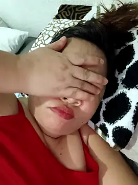 XXLorie 02 online show from June 11, 4:42 am