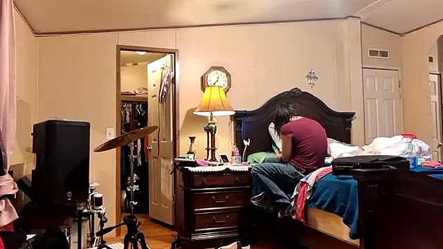 Snapshot of AerobicSleeve chatting on September 14, 3:37 am AerobicSleeve online show from September 14, 3:37 am