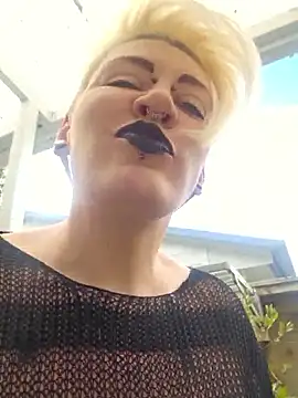 PinkTheHawk online show from November 15, 2:01 am